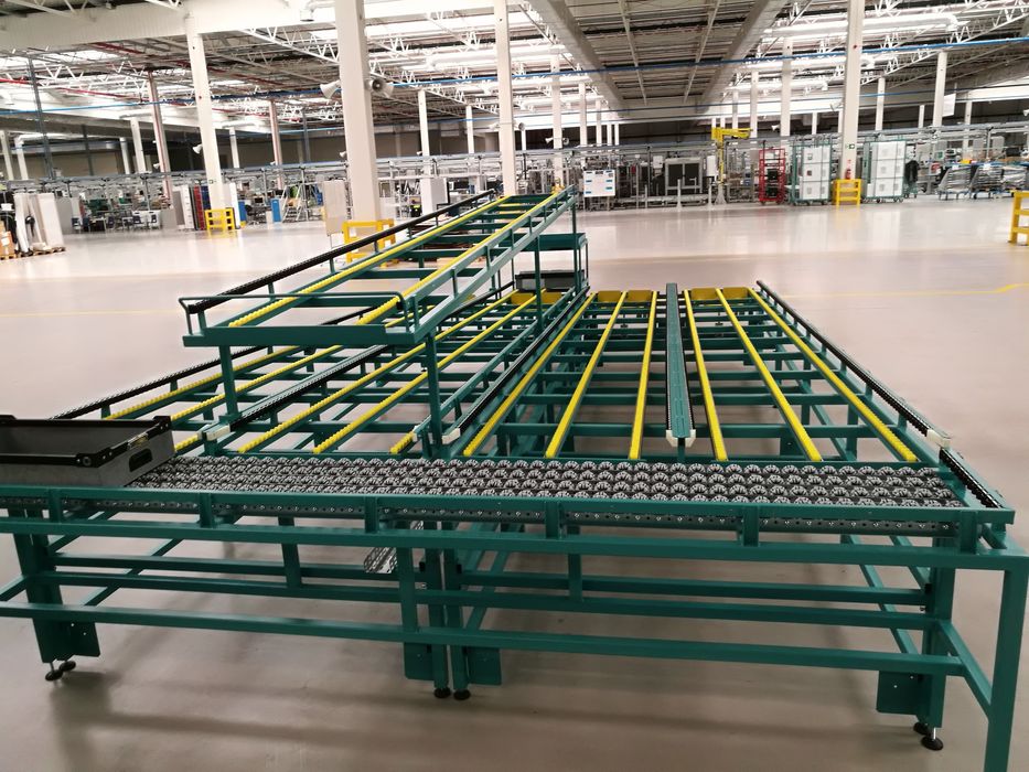 Konstrukcje stalowe na zamówienie / Podesty, ramy, elementy linii produkcyjnych