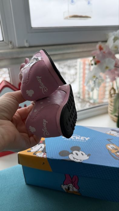 Кросівки Disney Minnie Mouse для дівчинки