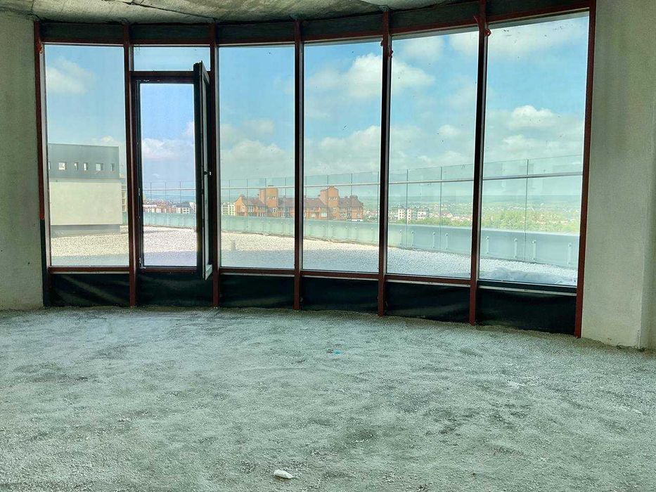 ЖК Парус/Озеро/Пентхаус/Тераса/ двокімнатна +кухня студія