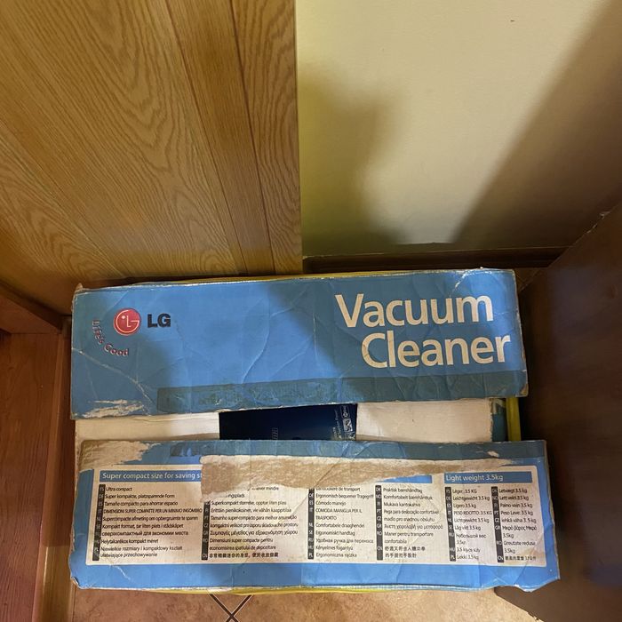 Гарний пилосос LG