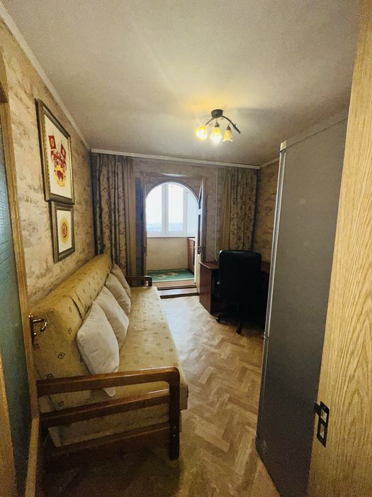 Здається однокімнатна квартира біля метро Святошин