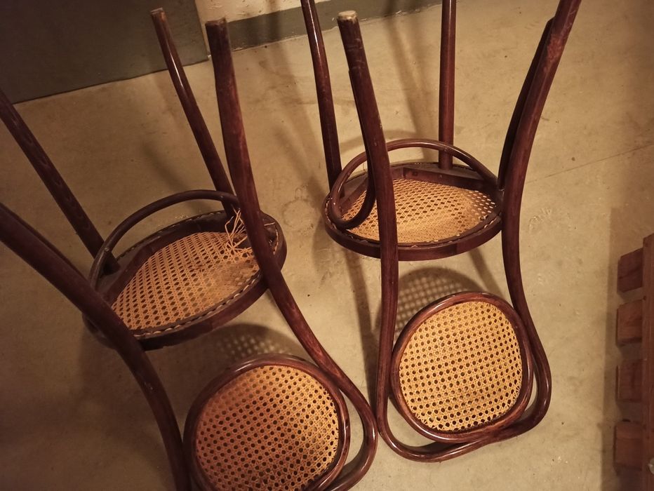 Krzesło ratanowe plecione retro