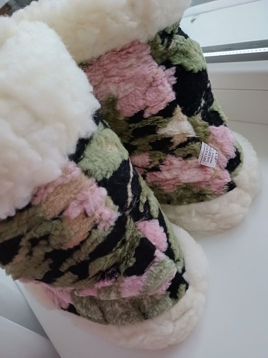 Теплі чуні тапочки 23 см