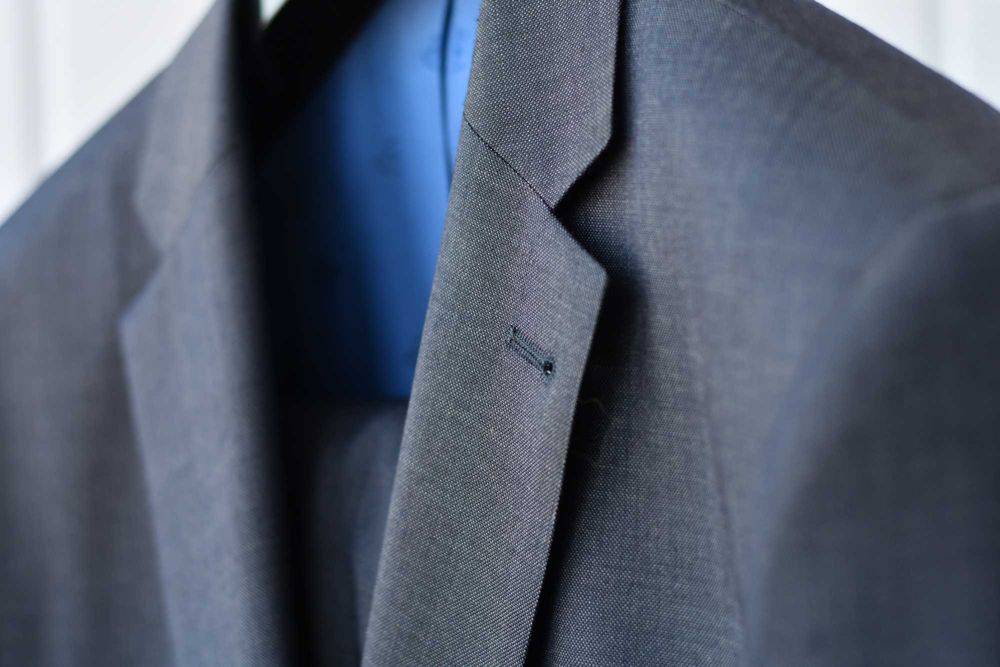 Чоловічий костюм Roy Robson, темно-сірий, практично новий.