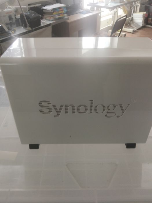 Продам NAS сервер Synology DS214se