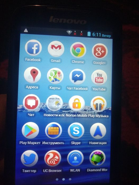 Смартфон Lenovo A369i