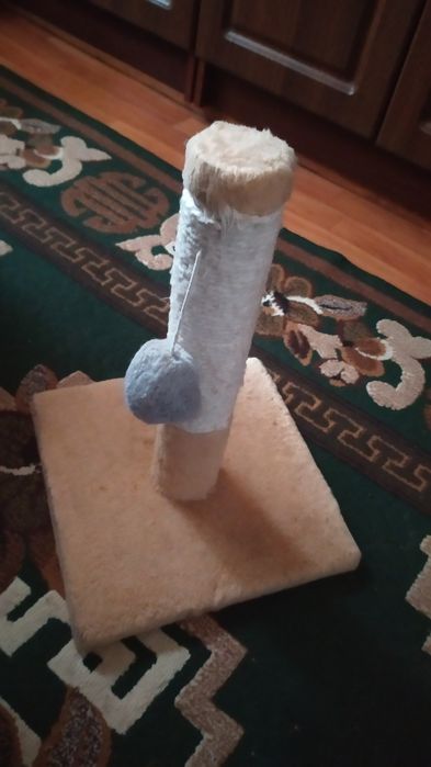 Дряпалка для кота/когтеточка мисочки для кота на підставці