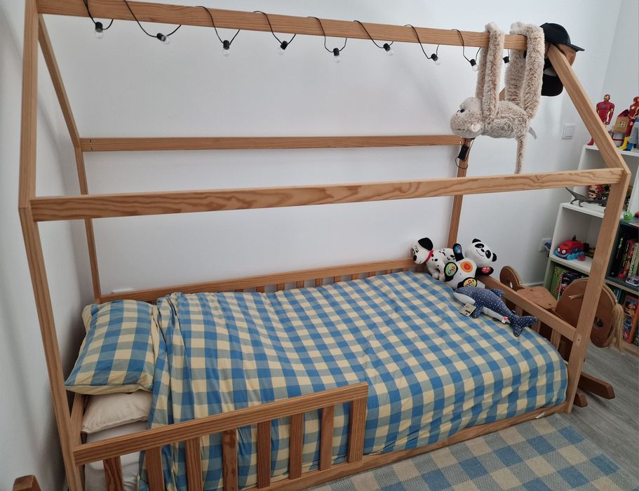 Vendo cama  Montessori Happy Bear (90x190) + colchão.