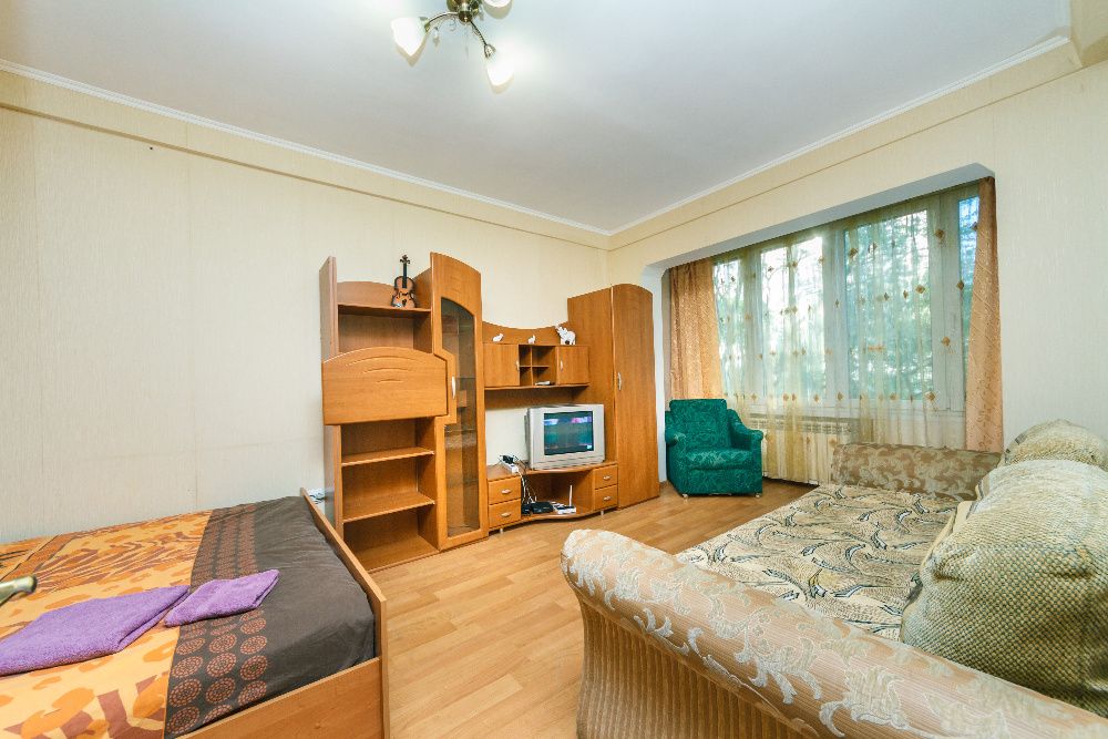 1к. почасово,метро Левобережная 7 минут ходьбы