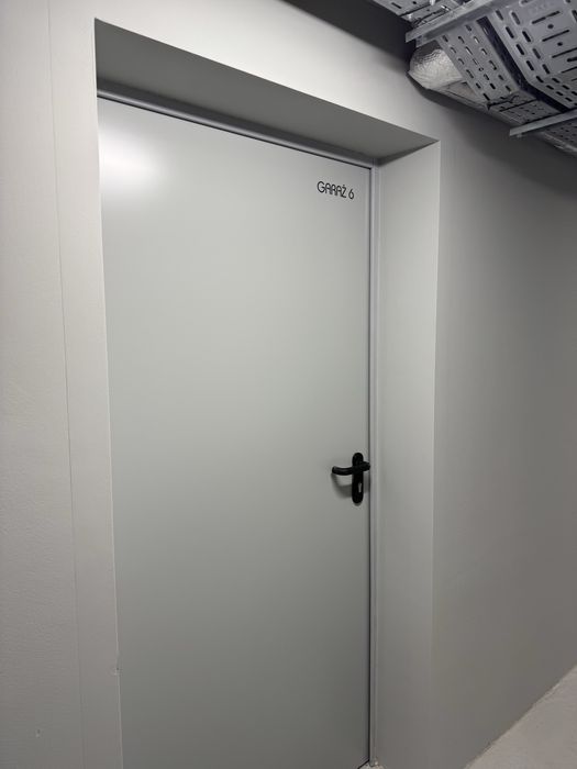 Garaż, magazyn, dwa stanowiska, 35 m., brama automatyczna, Bartodzieje