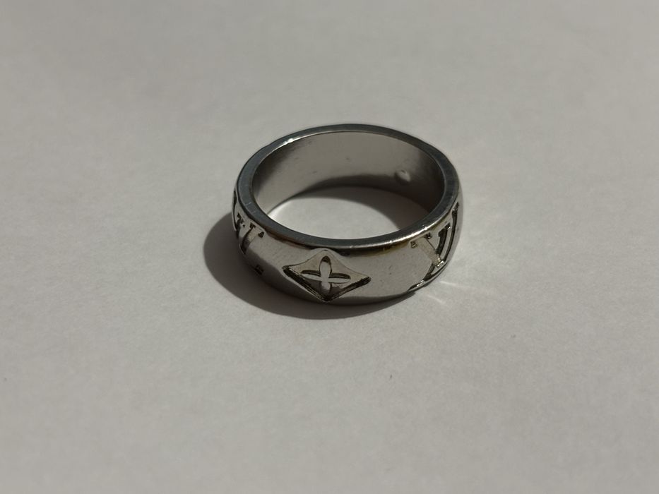 Louis Vuitton pierscionek