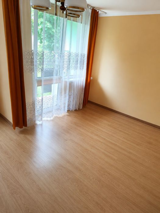 Na sprzedaż mieszkanie 2-pokojowe, 45 m² – centrum Opoczna, ul. Biernackiego