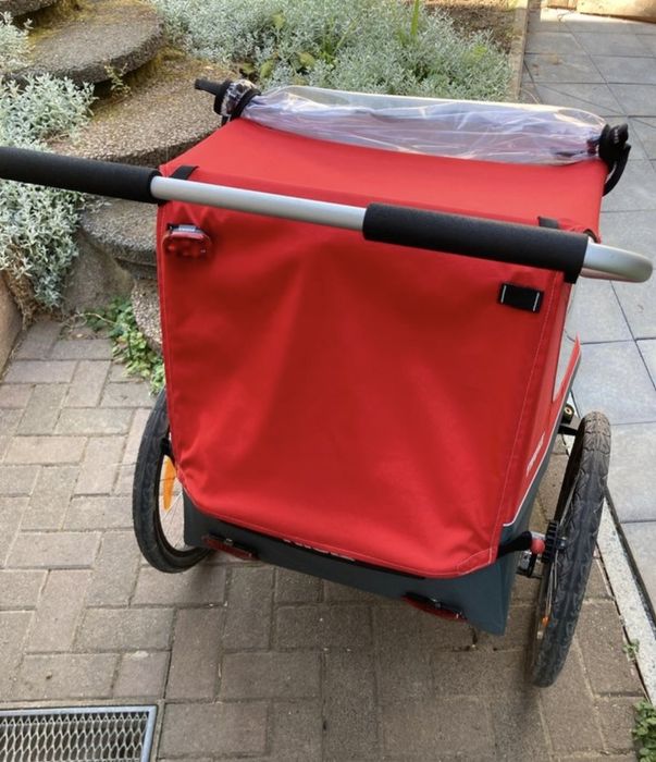 Przyczepka rowerowa Thule dla 2 dzieci.