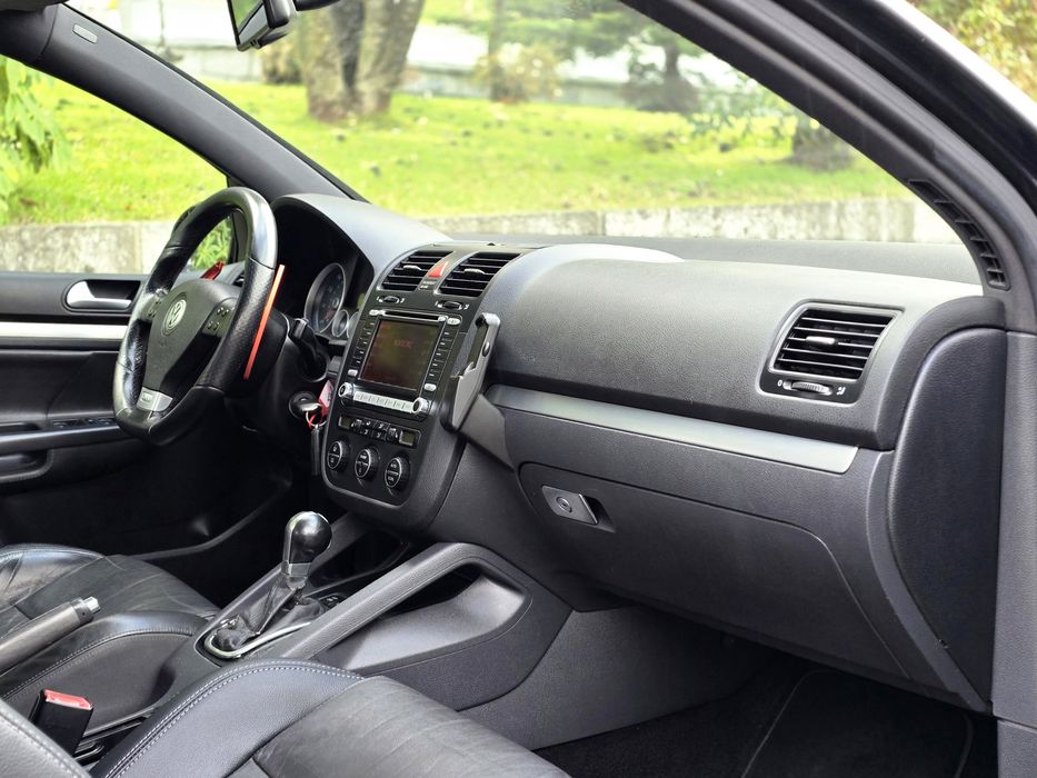 Volkswagen Golf 5 GTI DSG LOOK R32 SELO BARATO