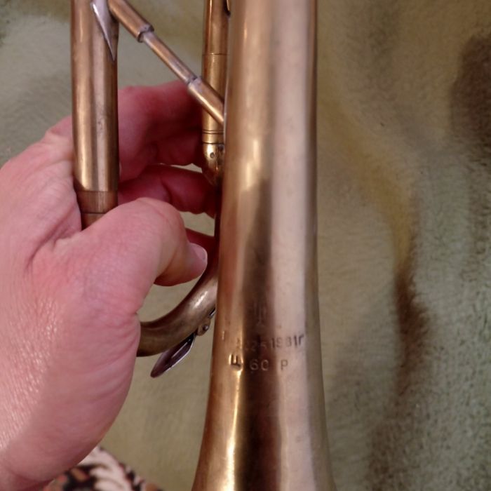 Продам редкую духовую трубу