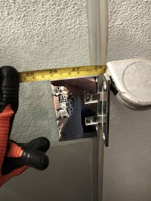 Porta / resguardo em vidro para chuveiro ou banheira.