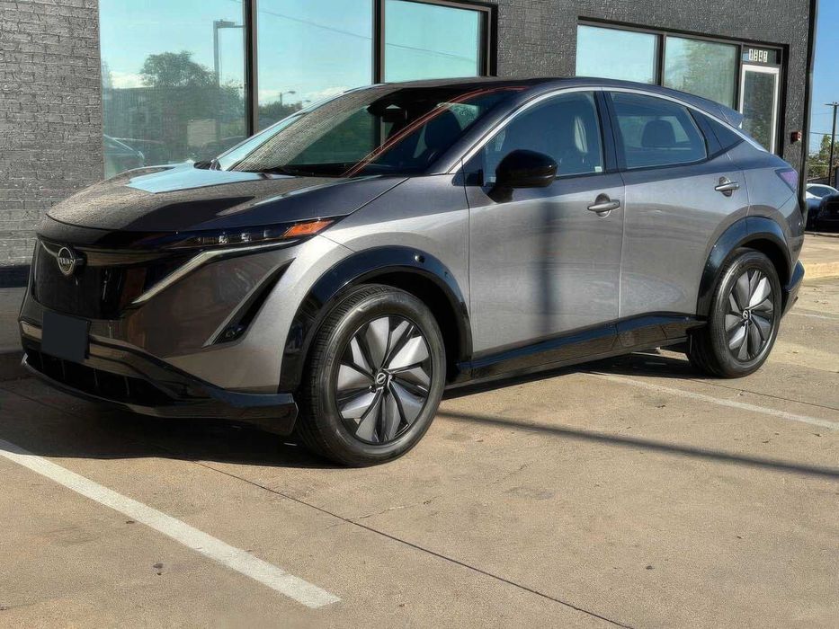 Nissan Ariya Platinum      2023