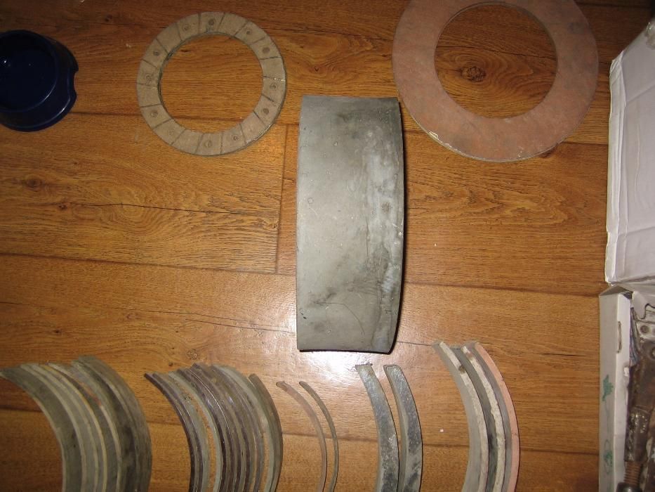 Тормозные накладки.