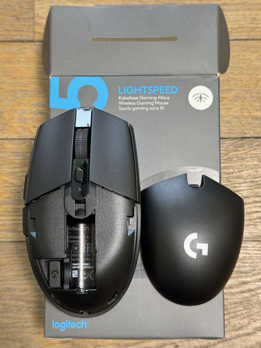 Продам мышь Logitech G305 Lightspeed Black