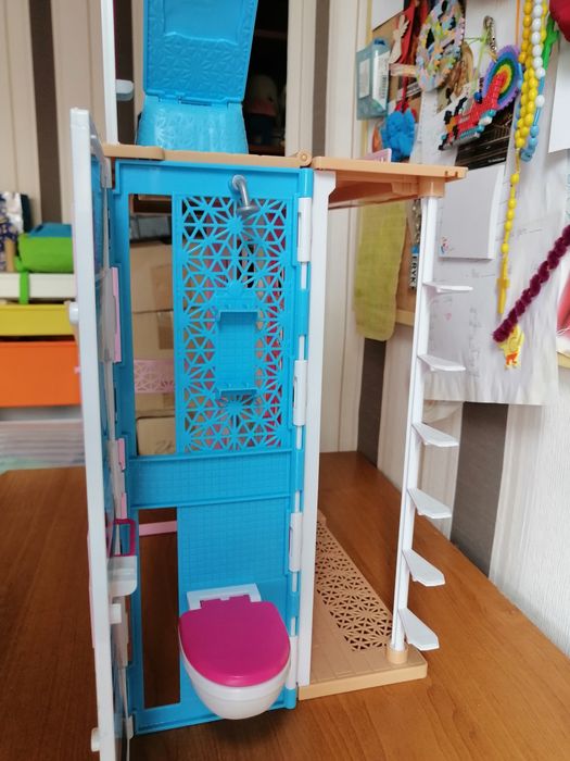 Domek walizka Barbie Matel