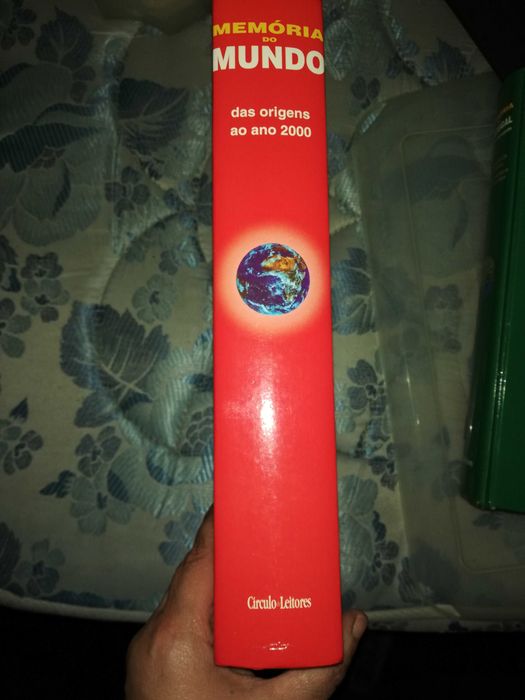 Enciclopédias livro memórias do mundo