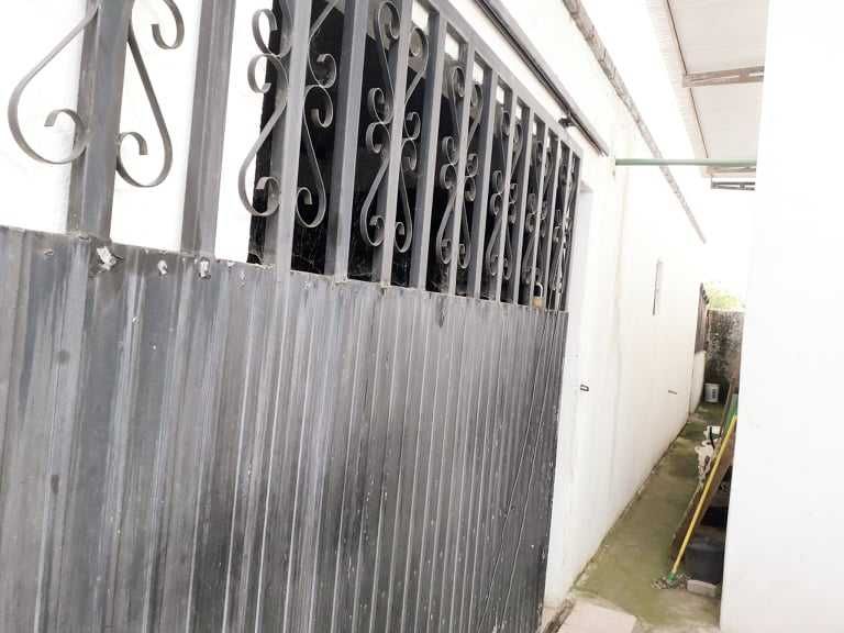 Moradia T2 c/ armazéns - Foros de vale de Figueira - Montemor-o-Novo