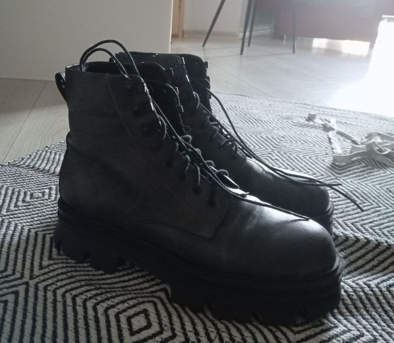 Чоботи zara 45 розмір