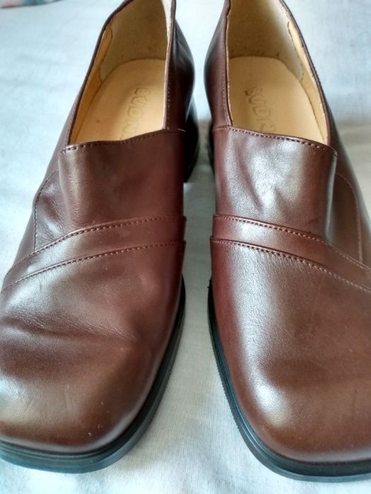 Skórzane eleganckie buty damskie w super cenie!