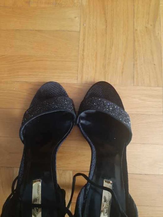 Szpilki czarne GLAMOUR, roz 39, nowe