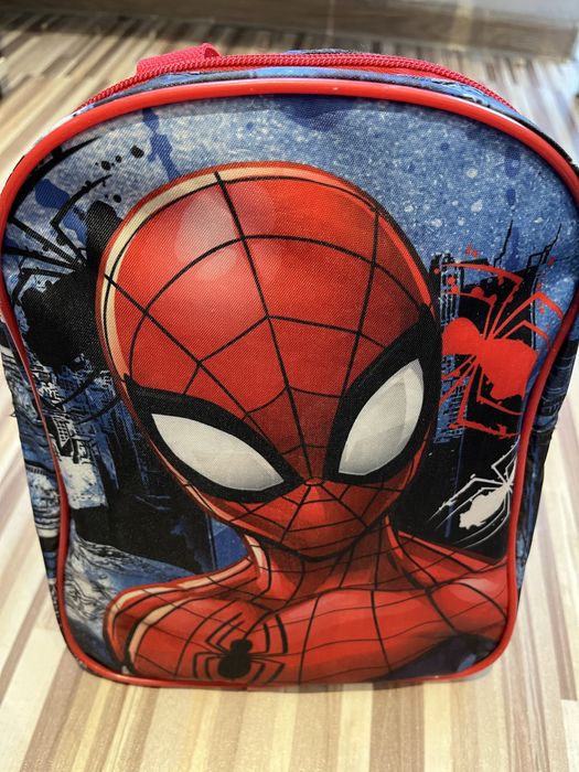 Mały plecaczek Spiderman