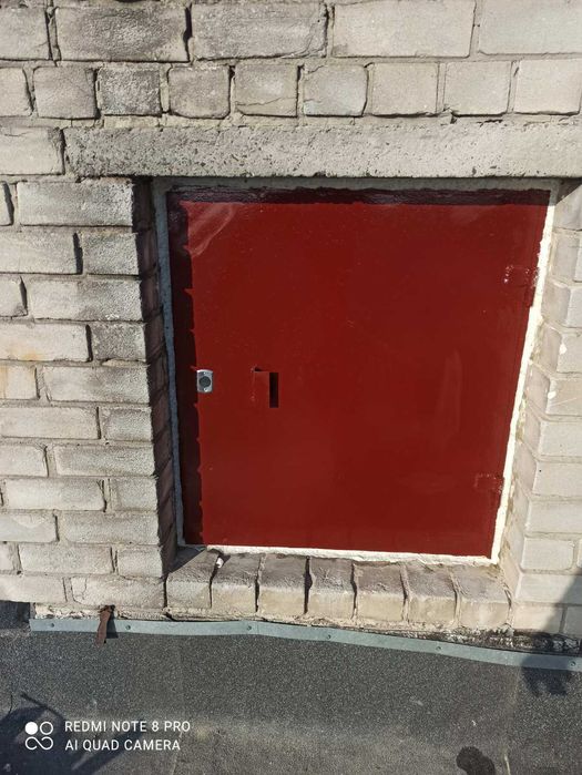 Виготовлення, монтаж технічних металевих дверей, дверей-решіток.