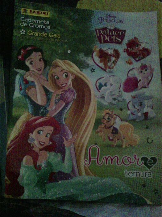 caderneta disney palace pets