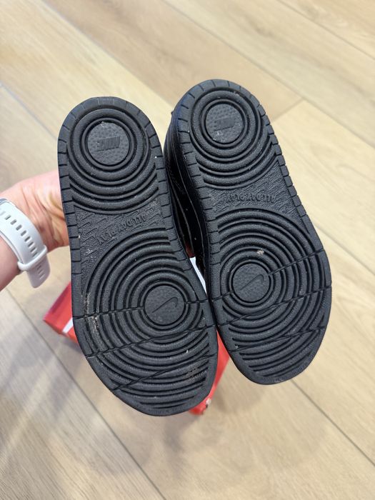 Nike шкіряні кросівки 28 розмір 18 см