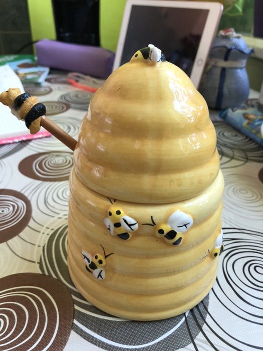 Різний посуд, тільки Тернопіль