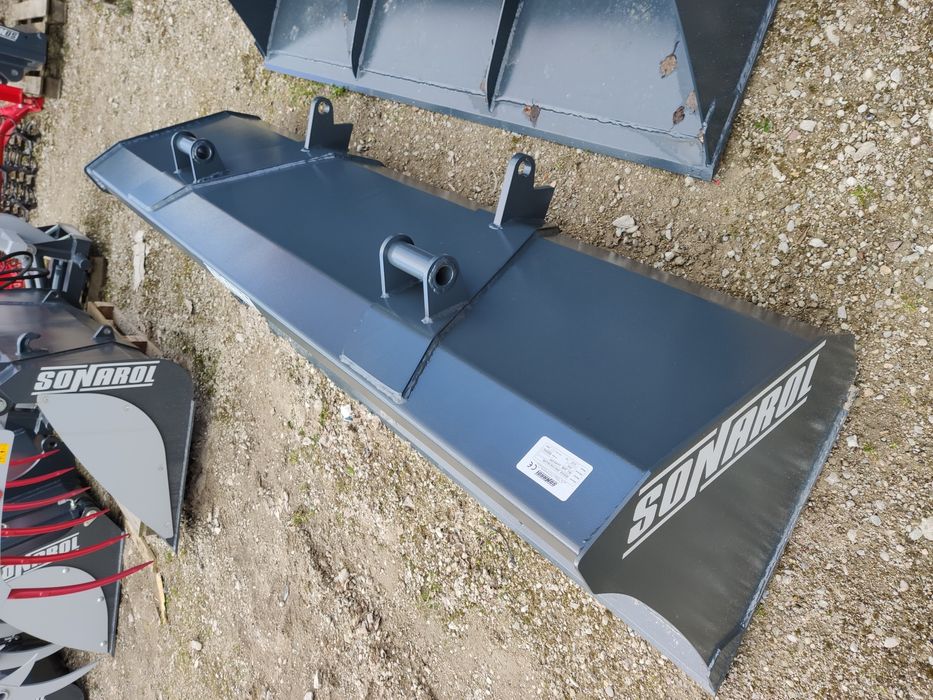 Łyżka do 2,2m OD RĘKI z mocowaniem Mailleux MX - Sonarol