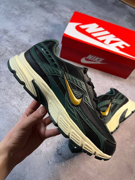 Кросівки Nike Iniator , кроссовки найк ініатор 43