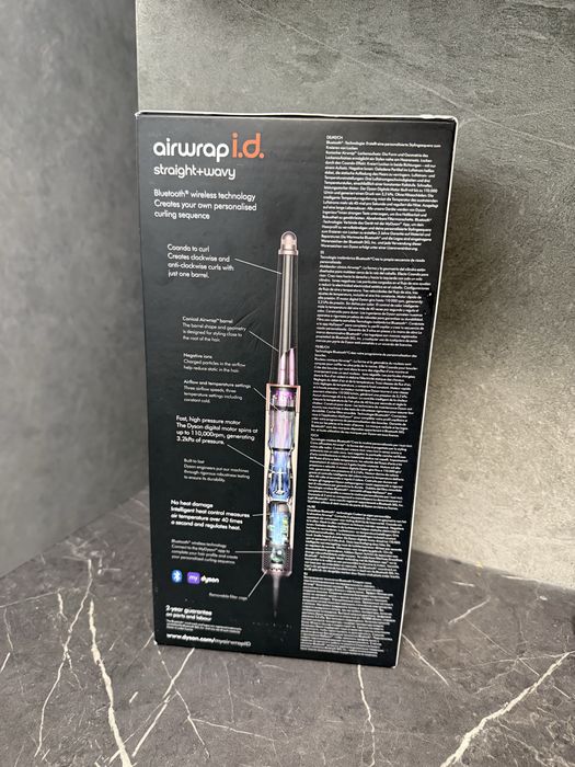 Продам стацлер Dyson