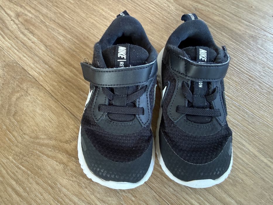 Buty dziecięce Nike Revolution