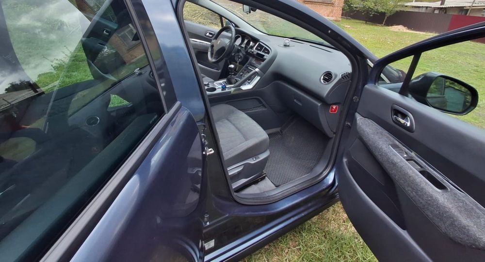 Peugeot 3008, 2012 р.