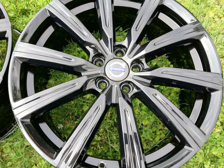 Felgi Aluminiowe Volvo XC60 xc40 V60 s60 19'' Black Edytion