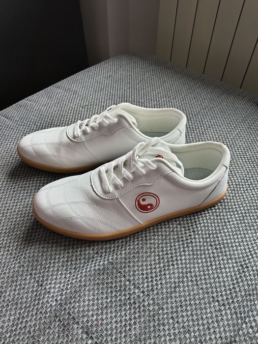 Profesjonalne buty męskie do Tai Chi r. 46 buty ze skóry syntetycznej