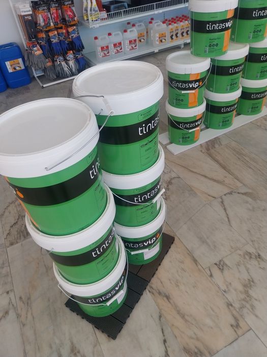 Lata 15L branco tintavel  plasvip robbialac