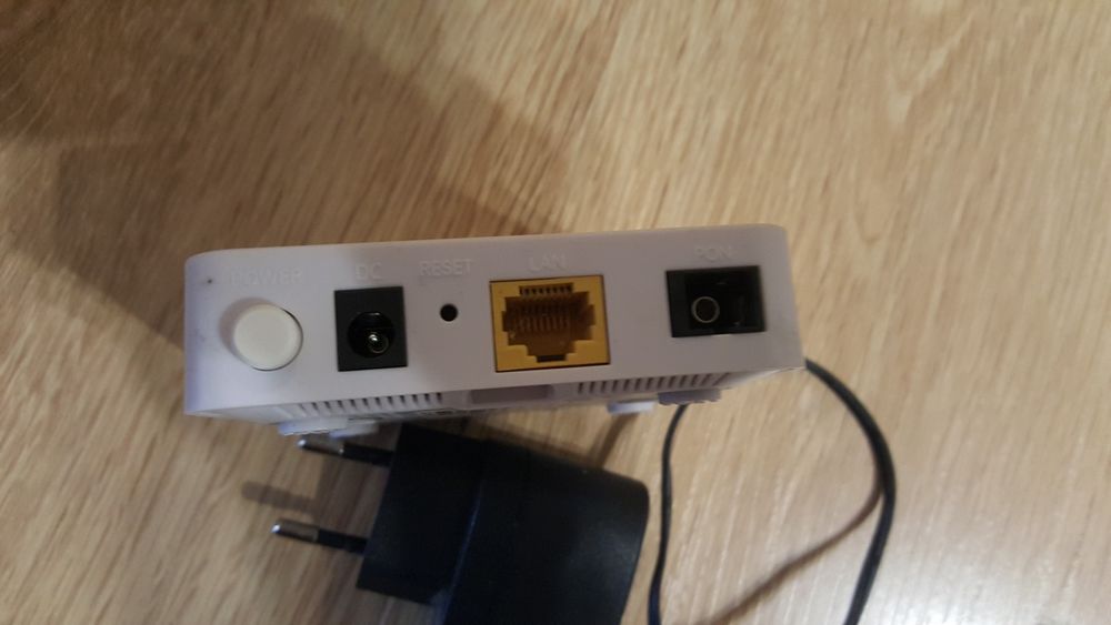 Адаптер интернет с блоком питания