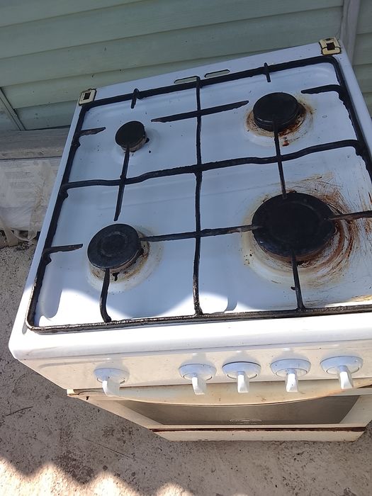 Продам газову плиту, та витяжку