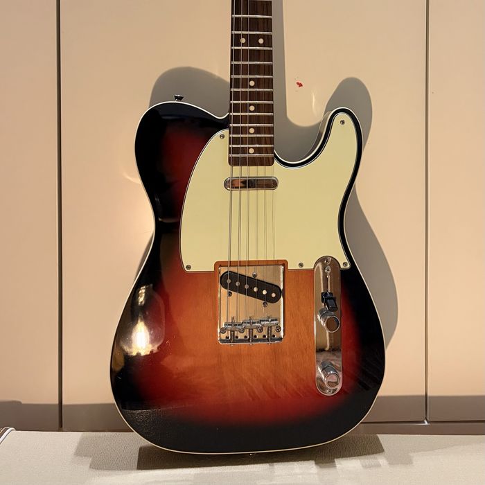 Squier by Fender Classic Vibe Telecaster Custom — 1.ª edição (2009)