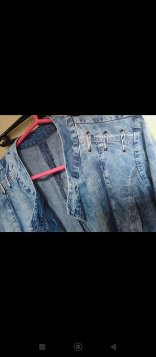 Cienka narzutka jeans