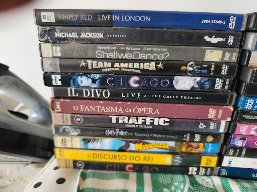 Filmes em DVD vendo