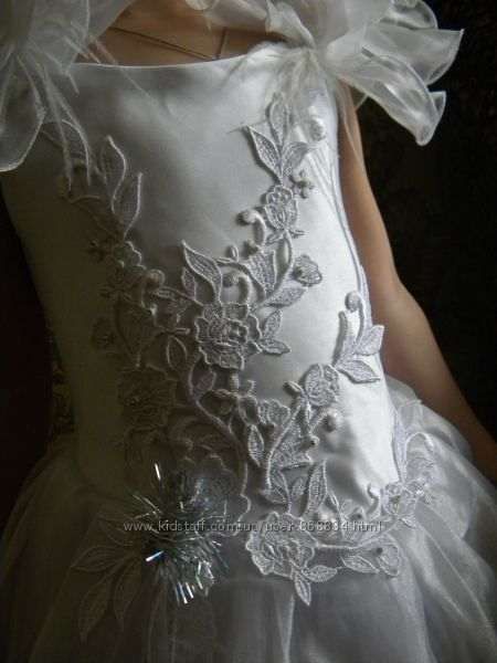 Продажа, прокат. 3 красивых платья. Платье на выпускной, Новый год.