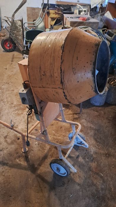 Mieszalnik do zaprawy