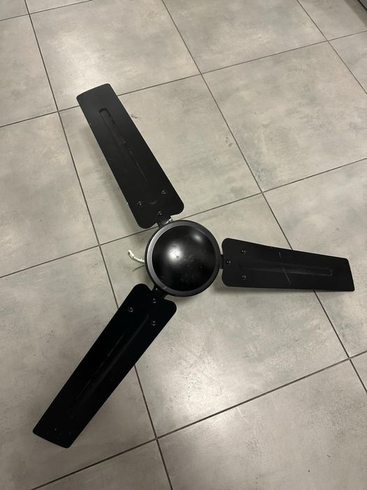 Wentylator sufitowy  czarny